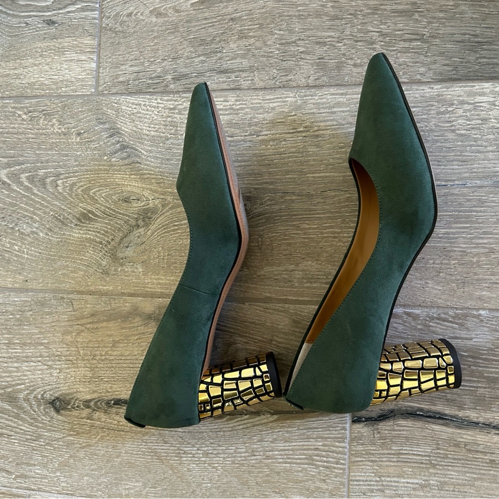J. Renee Pumps.  New. Green with gold heels